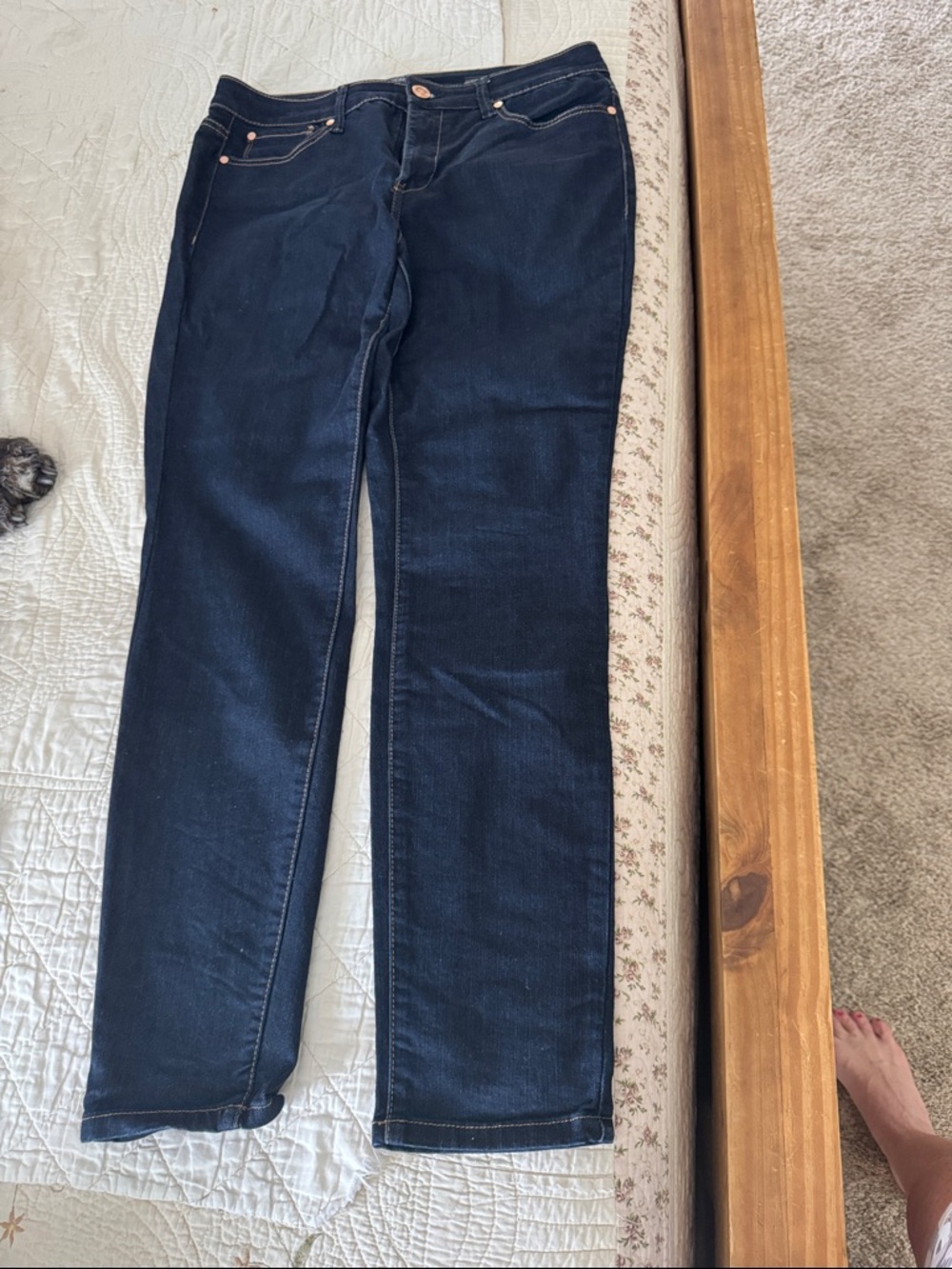 Code Bleu Women's Straight Leg Jeans in Dark Indigo - Picture 2 of 9
